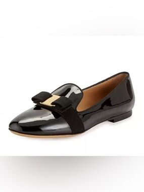 🔴Black Genuine Patent Leather Bowtie Wide flat - EUC - Size 7.5